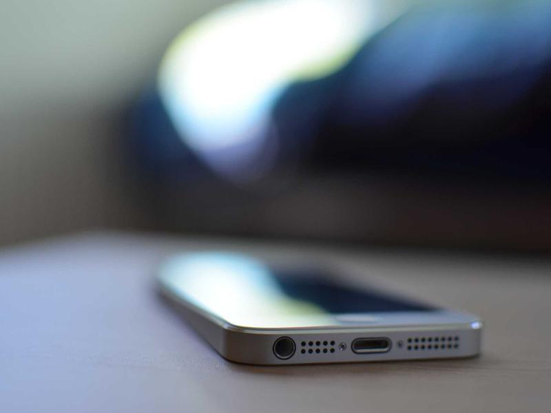 Logitech MX Keys keyboard and MX Master 3 mouse on a desk